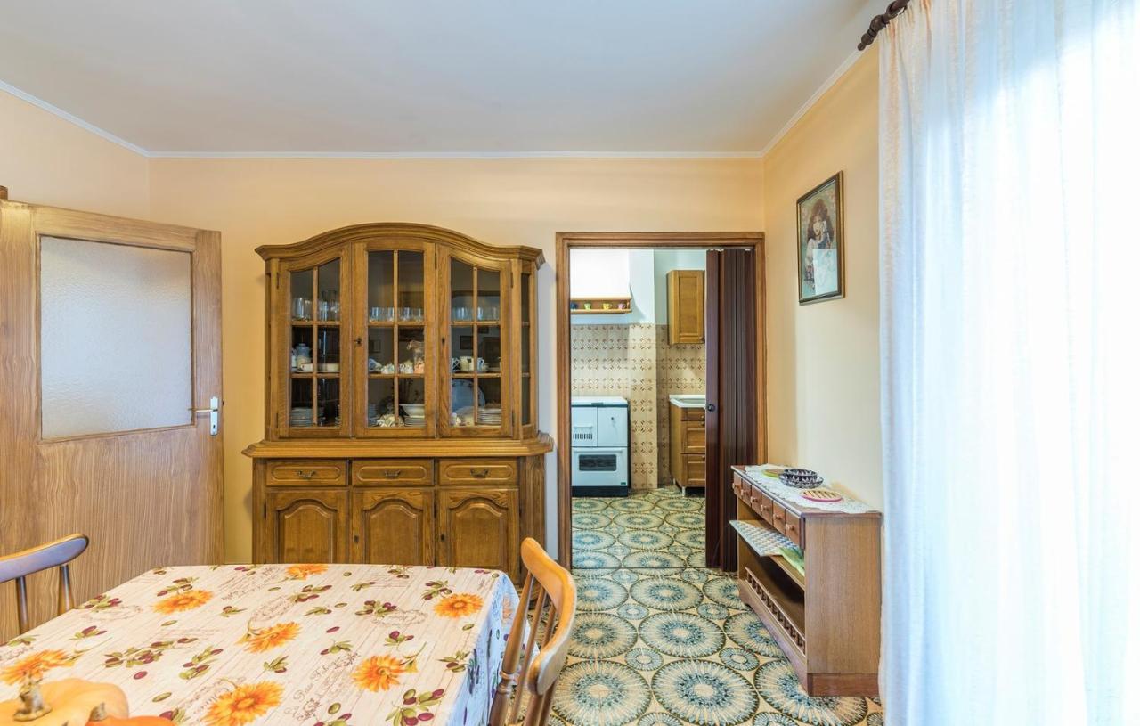 Ferienhaus Zora With Whirlpool Sveti Lovrec Pazenaticki ภายนอก รูปภาพ